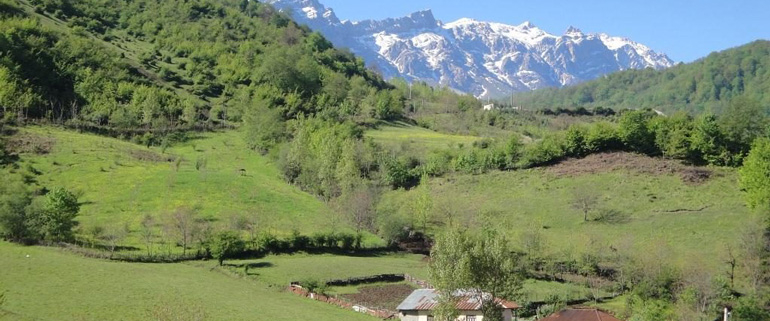 روستای اوپرت سمنان؛ ییلاقی پنهان میان ابرها